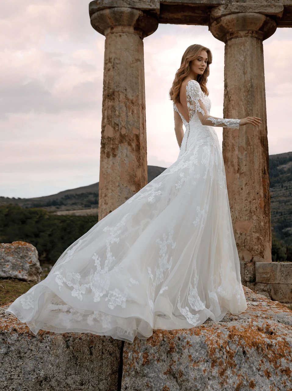Nicole Spose Nefti - Size 10 - Image 2