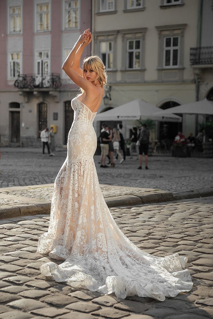 Oksana Mukha Isadora - Size 8 - Image 2