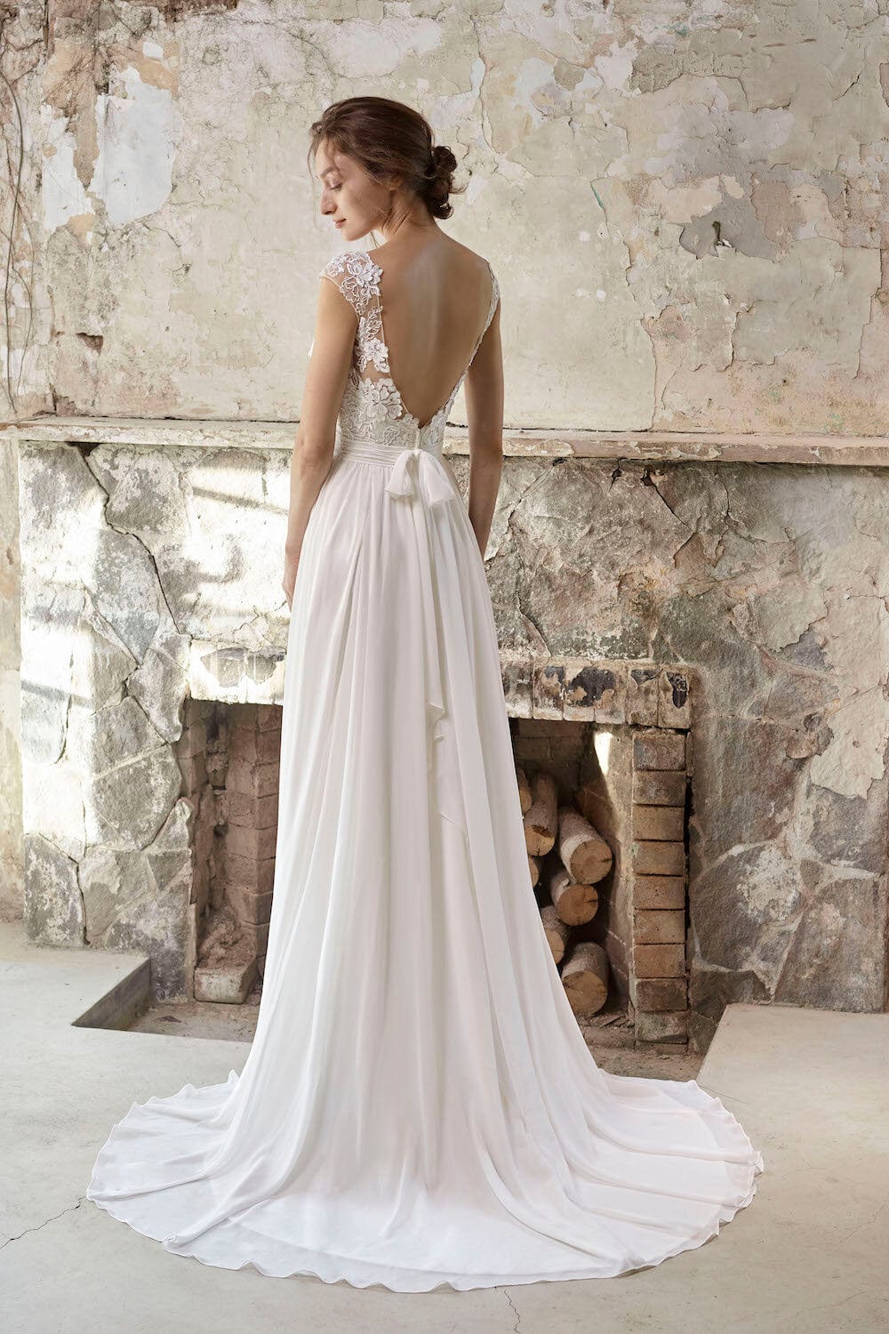 Omelie Bridal OC2028 - Size 14 - Image 2