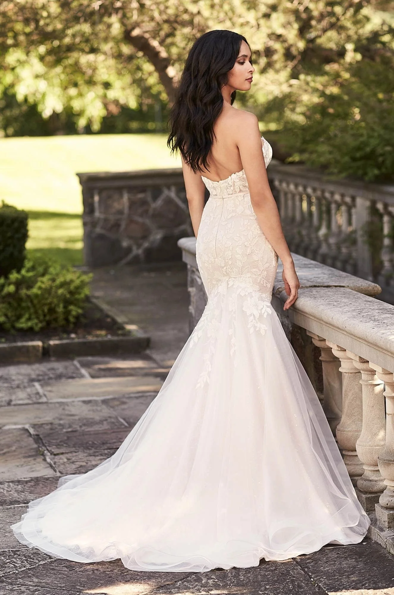 Paloma Blanca 4925 - Size 12 - Image 2