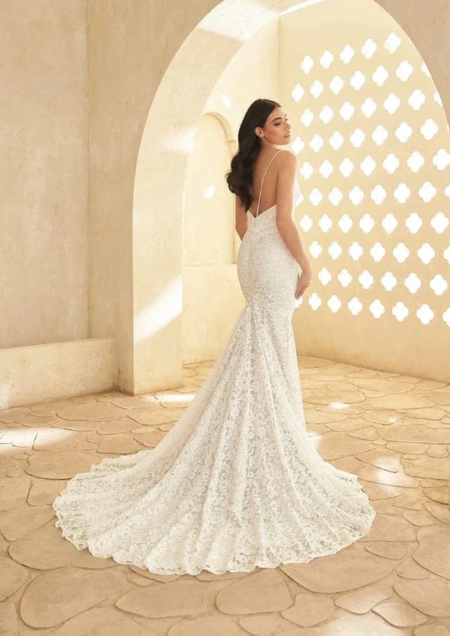 Paloma Blanca 5007 - Size 10 - Image 2