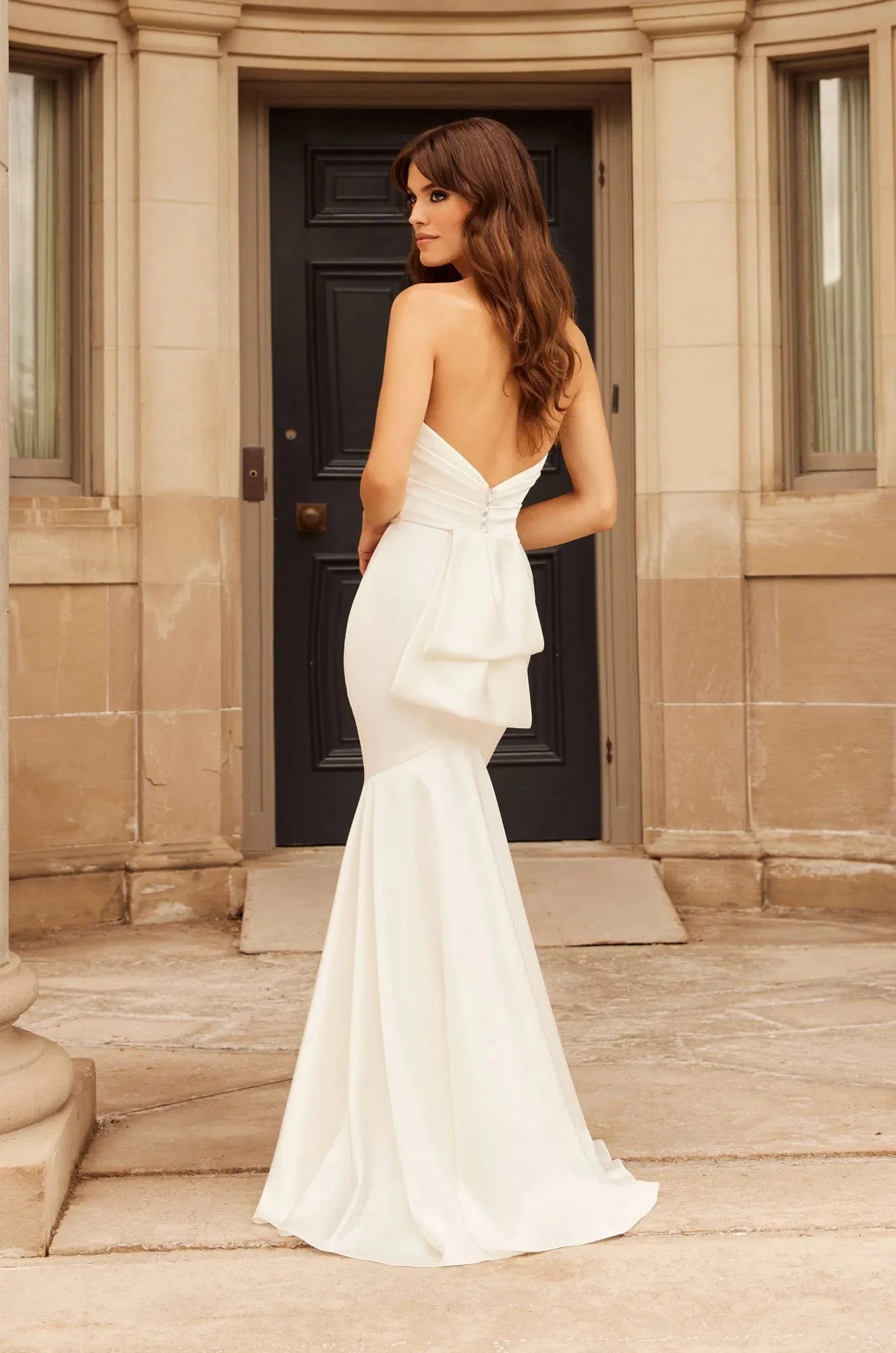 Paloma Blanca P5030 - Size 12 - Image 3