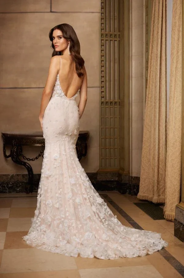 Paloma Blanca P5056 - Size 10 - Image 2