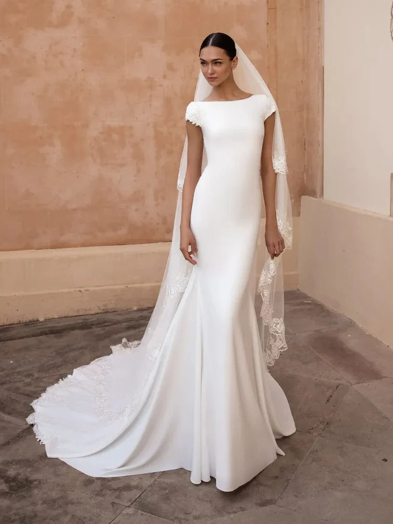 Pronovias Anitra (Custom) - Size 10