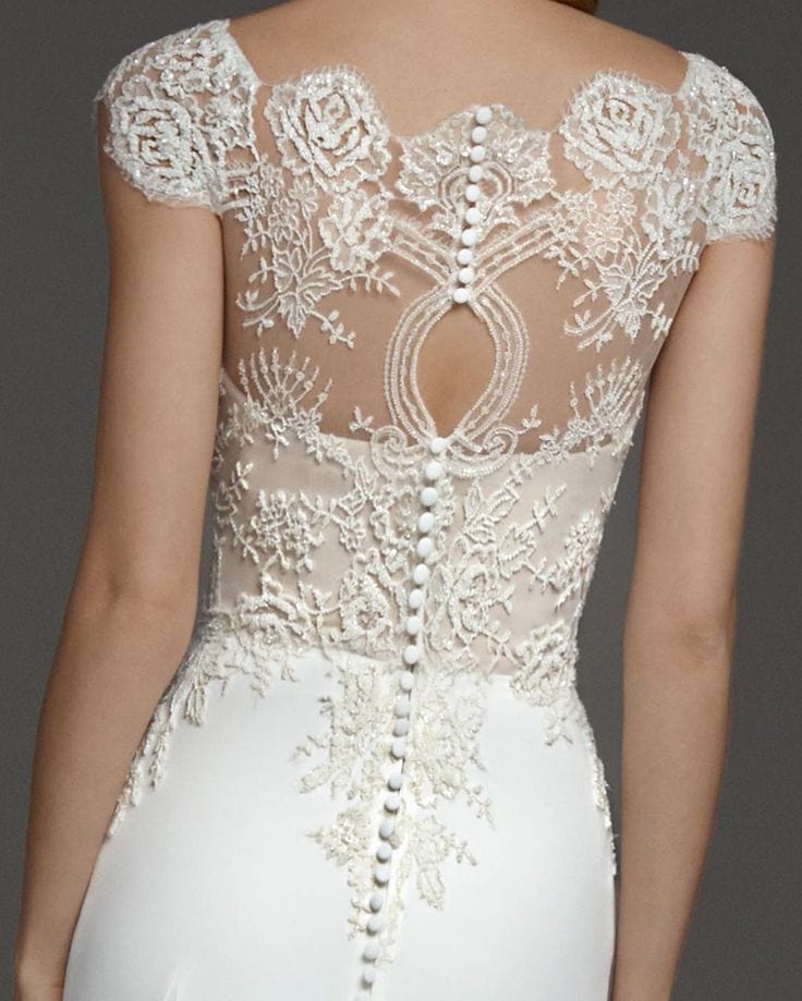 Atelier Pronovias Claudia - Size 12 - Image 3