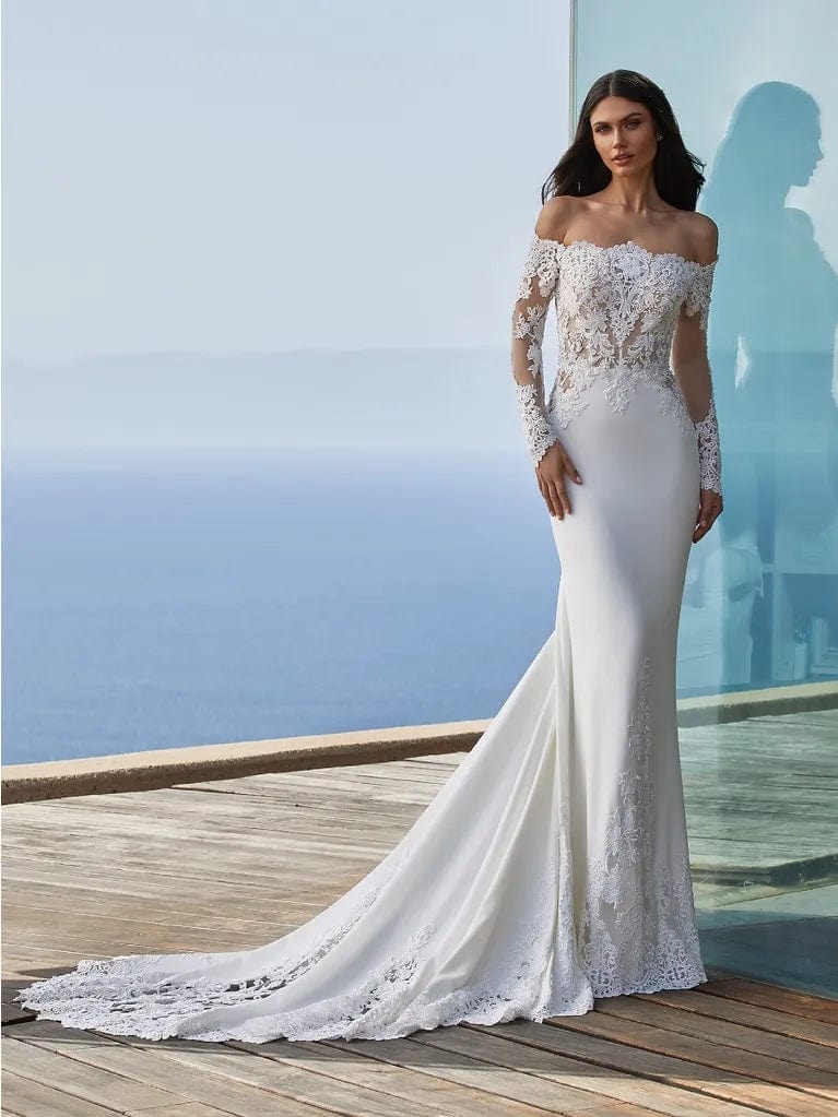 Pronovias Della - Size 10 - Image 3