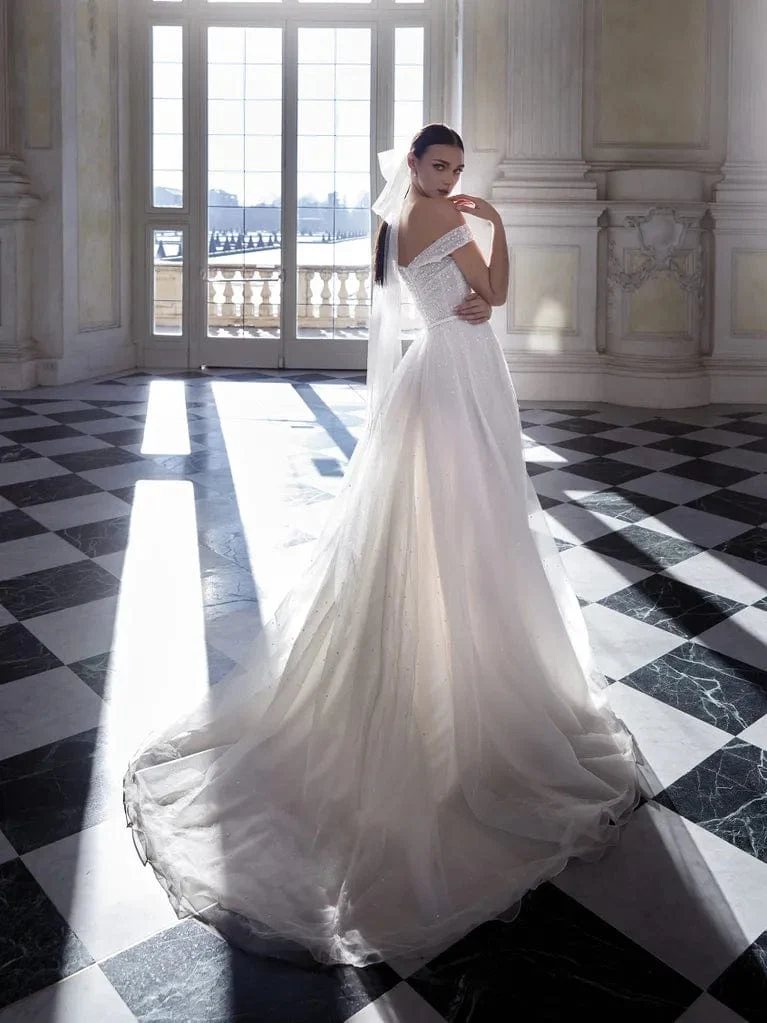 Pronovias Ida - Size 12 - Image 2