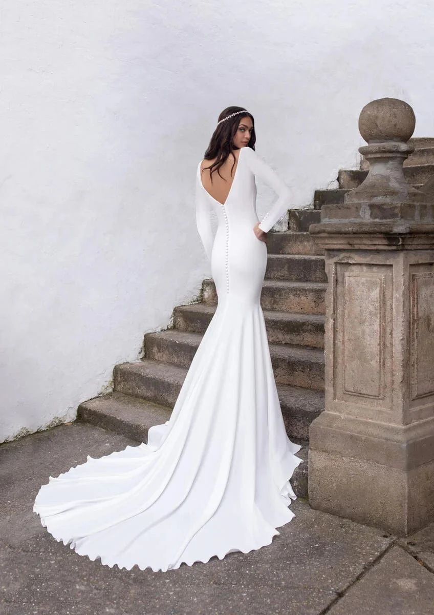 Pronovias Kemi - Size 10 - Image 2