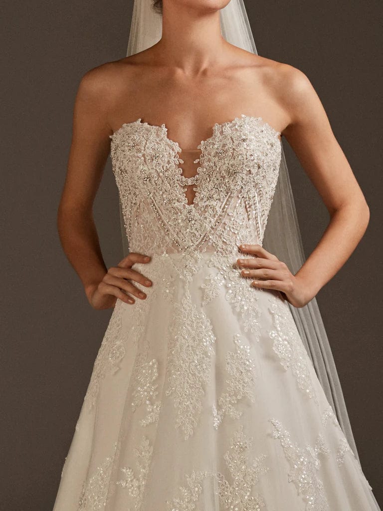Pronovias Namaka - Size 12 - Image 3