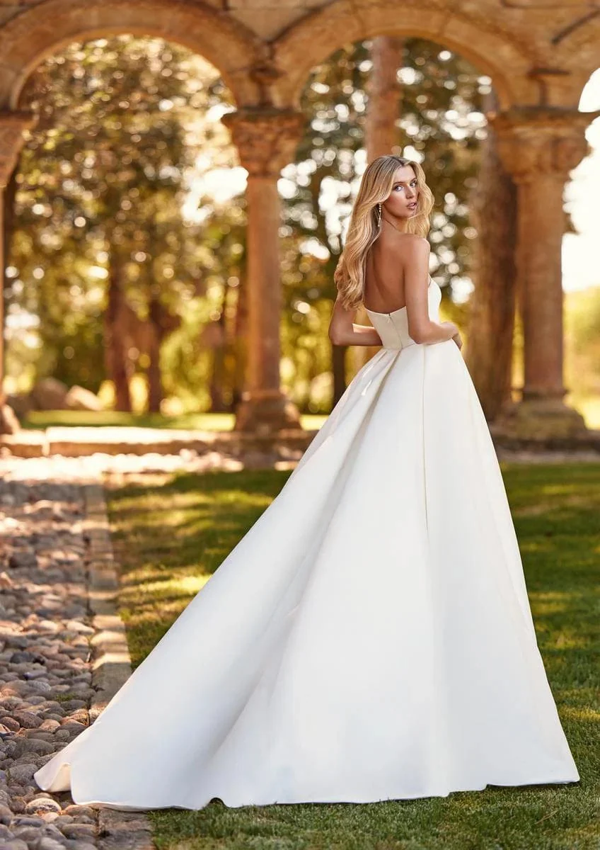 Pronovias Nora - Size 12 - Image 2