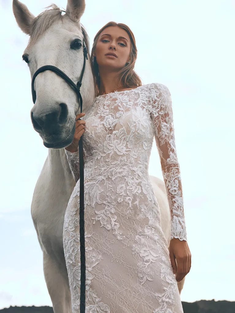 Pronovias Panjin - Size 16 - Image 4