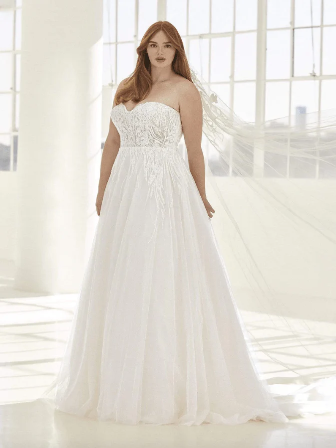 Pronovias Parrish - Size 24