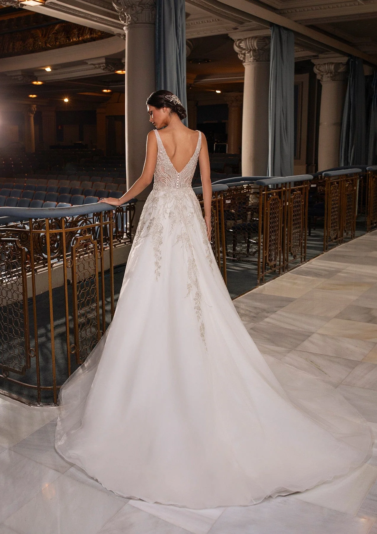 Pronovias Rogers - Size 12 - Image 2