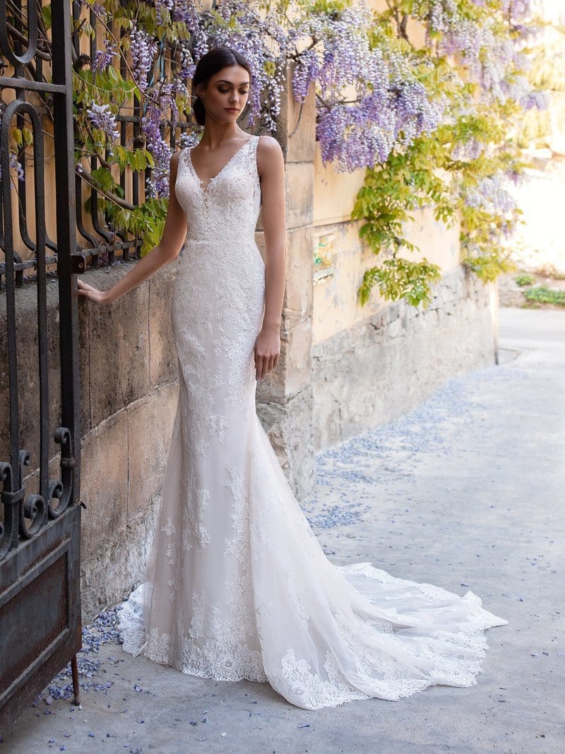 Pronovias Tarvos - Size 12