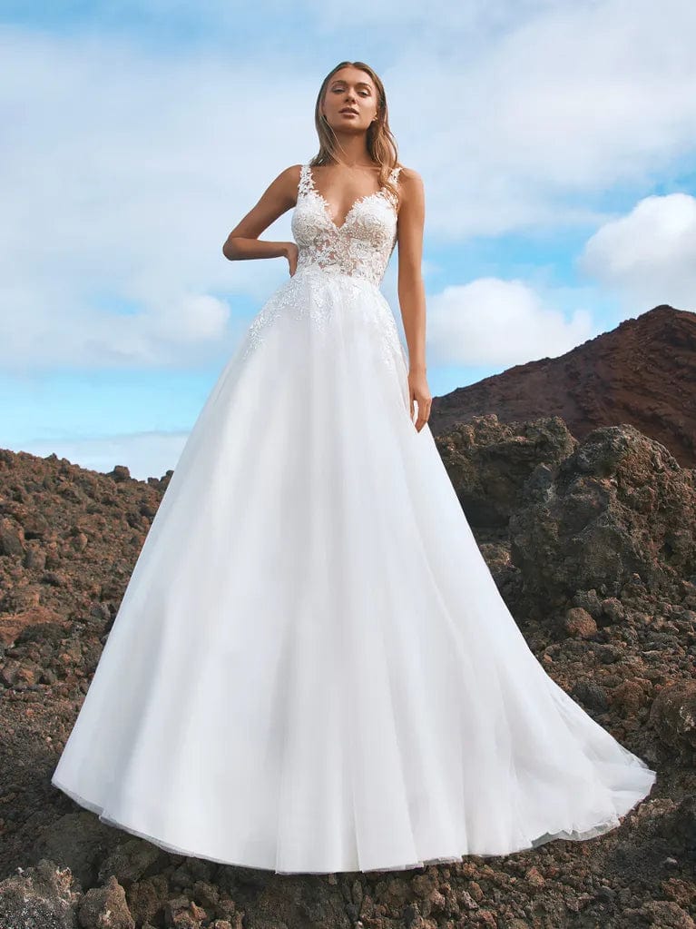 Pronovias Tianzi - Size 12 - Image 4