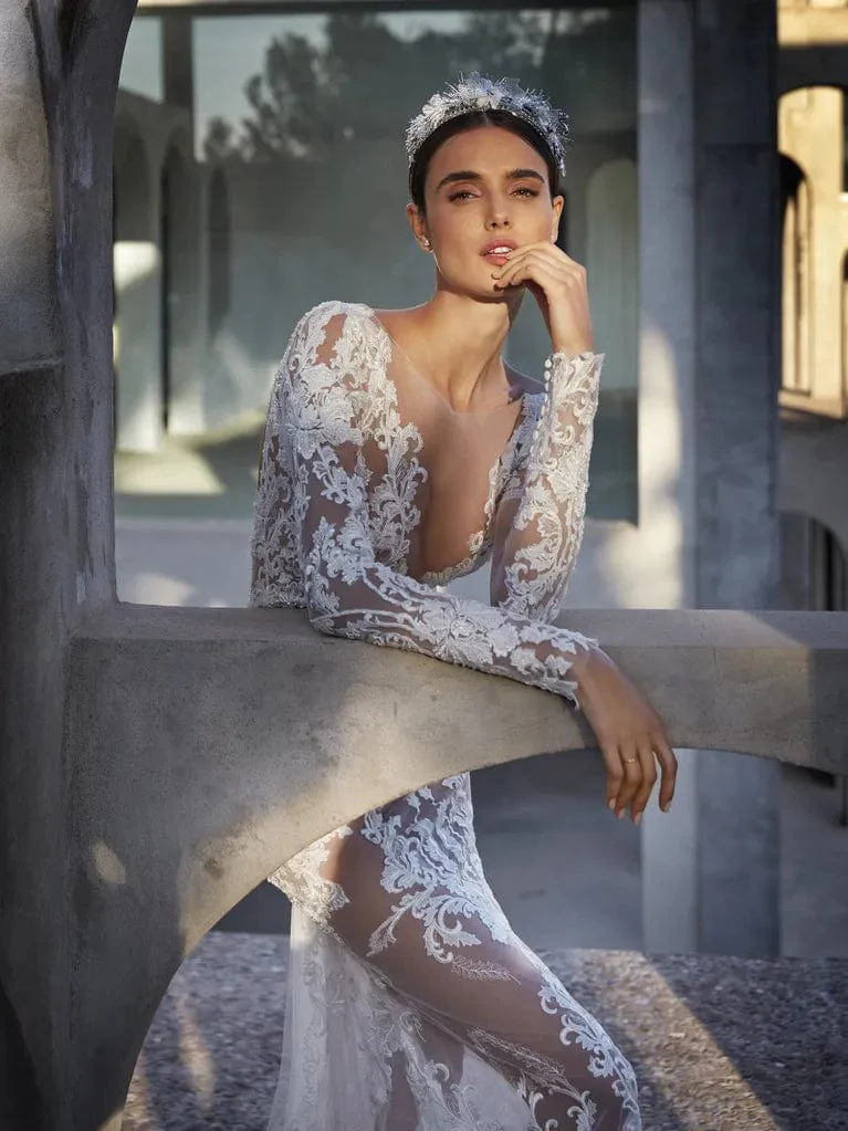 Atelier Pronovias Toulou - Size 10 - Image 3