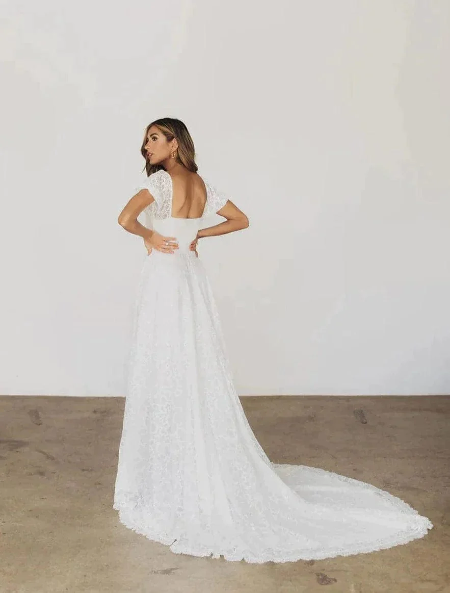 Ramblyn Bride Posey - Size Medium - Image 5