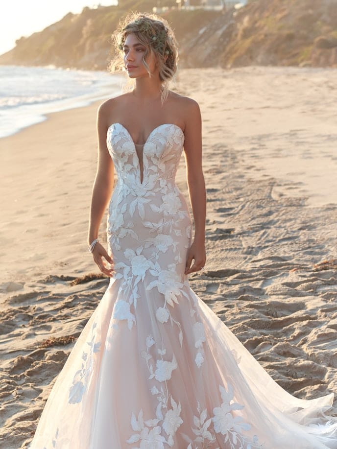 Rebecca Ingram Hattie - Size 10