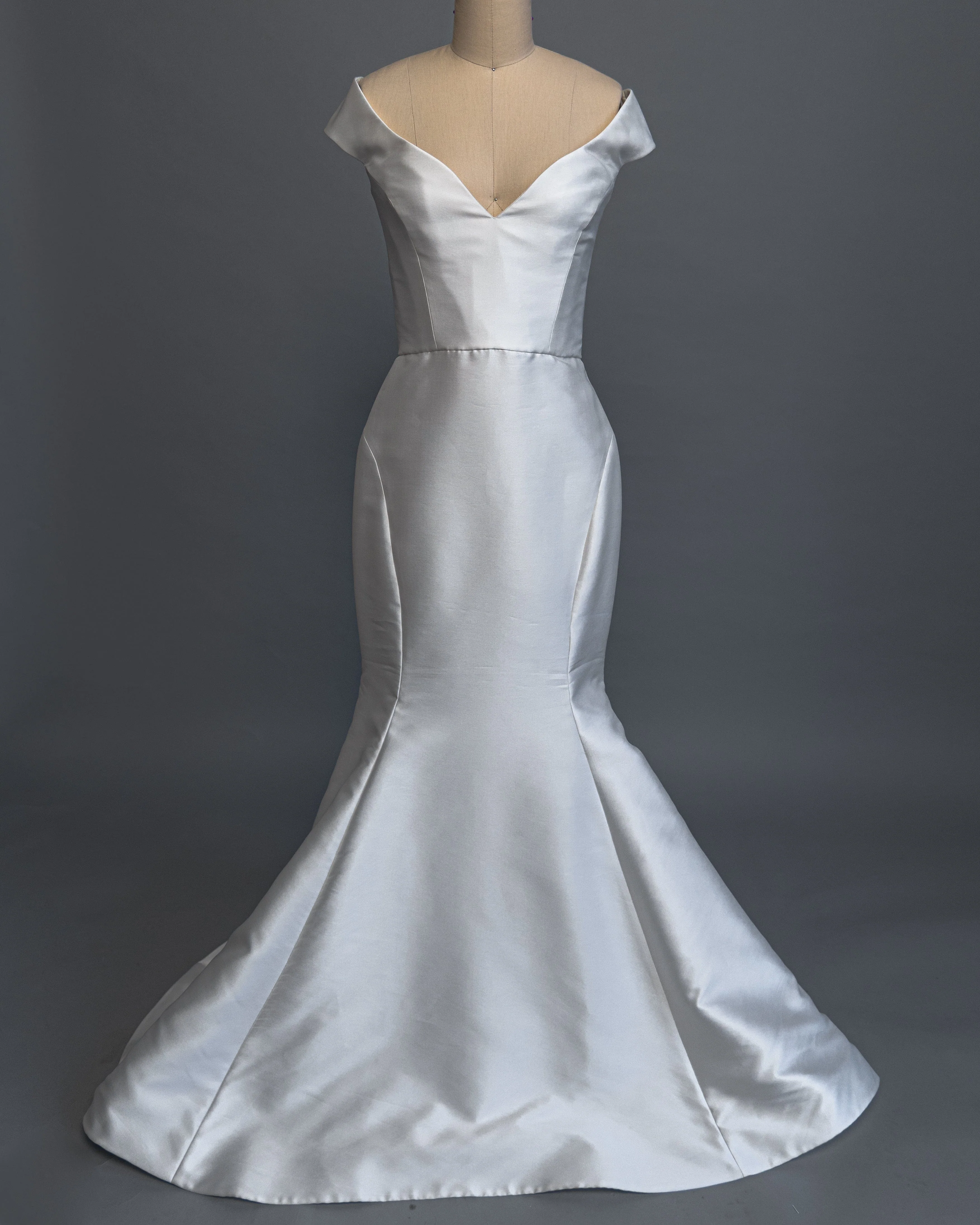 Reem Acra Rockefeller - Size 10 - Image 2