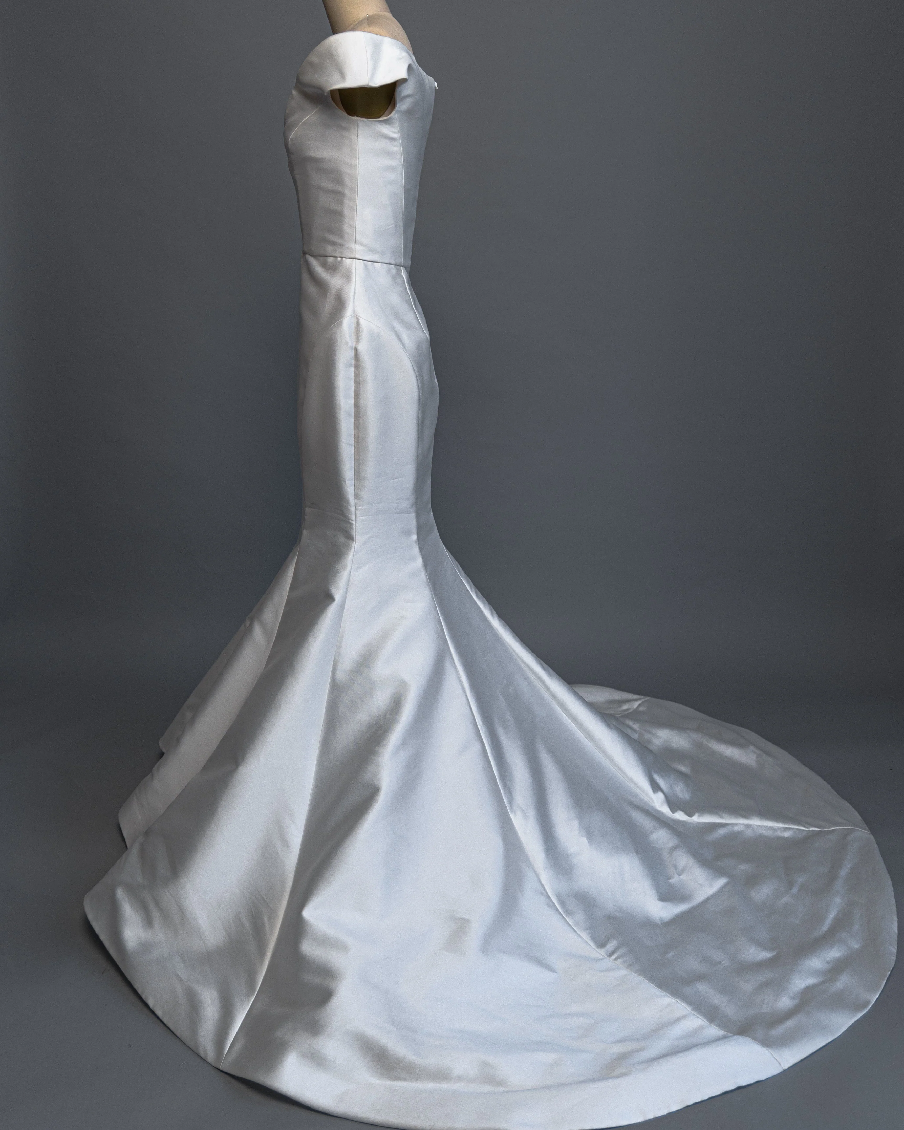 Reem Acra Rockefeller - Size 10 - Image 4