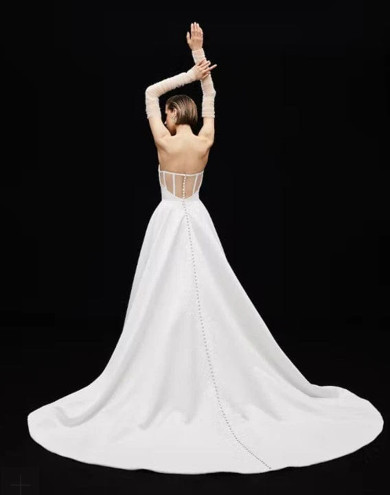 Rivini Stella - Size 16 - Image 2