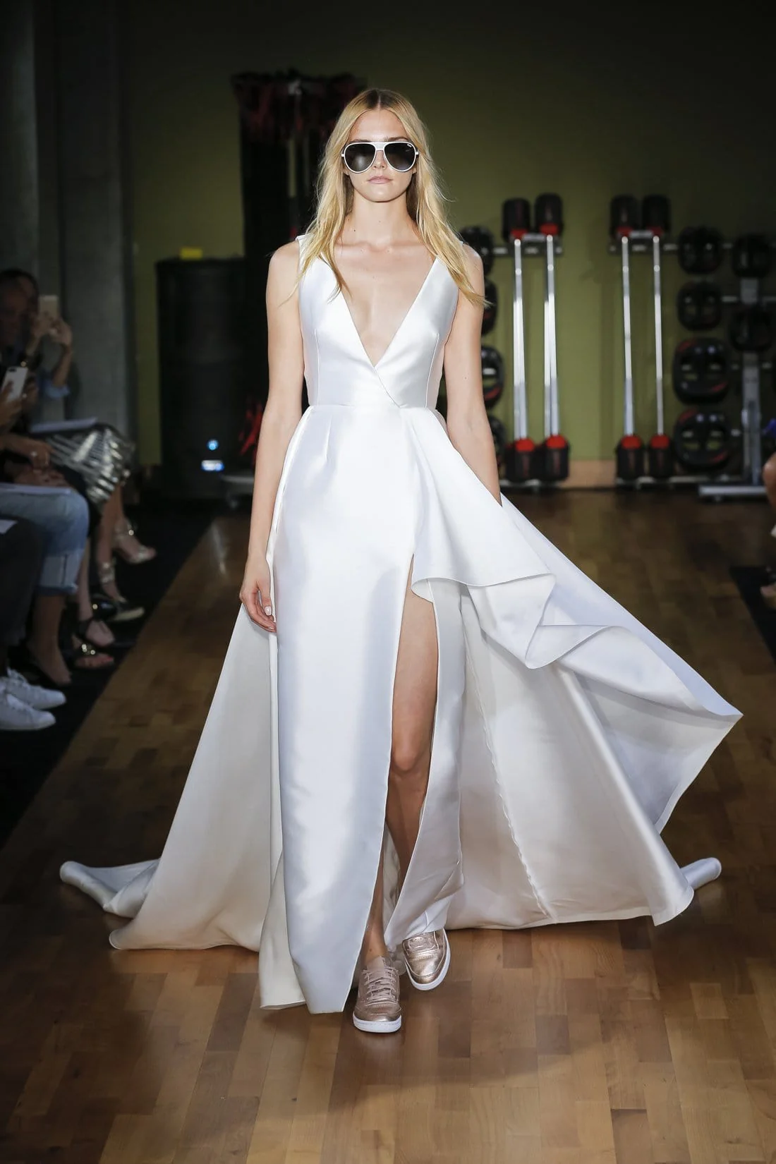 Rivini Walsh - Size 6