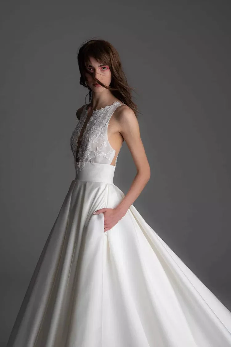 Rivini Woolf - Size 12