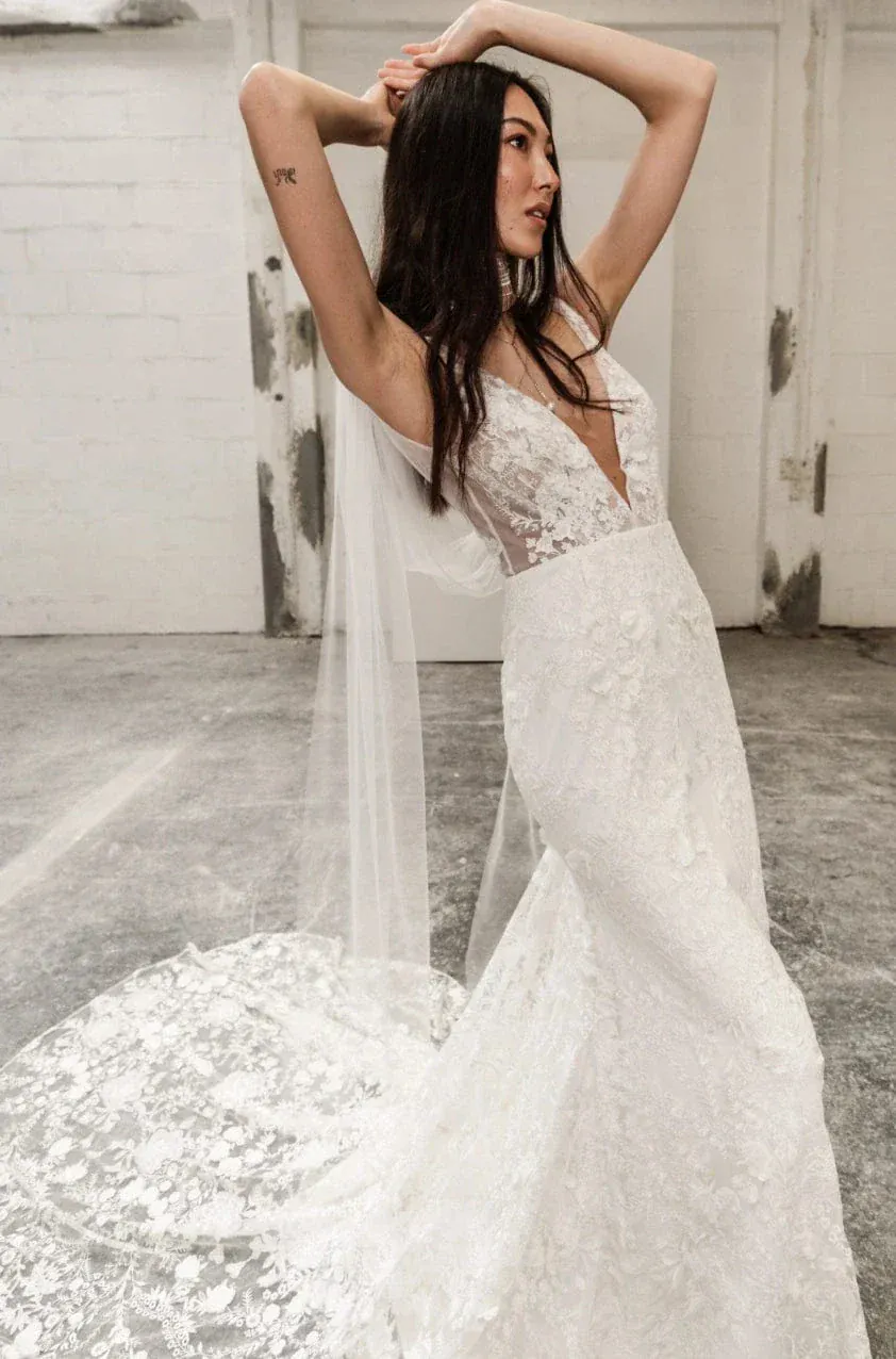 Saint Bridal Couture Owen Cowl - Image 2