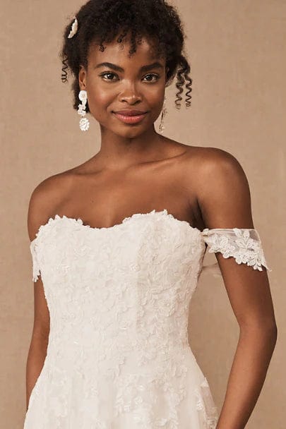 Samaire Gown- Size 18 - Image 3
