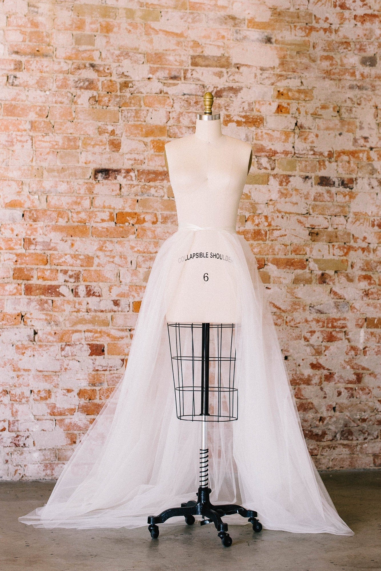 Sara Gabriel Bliss Overskirt - Image 2