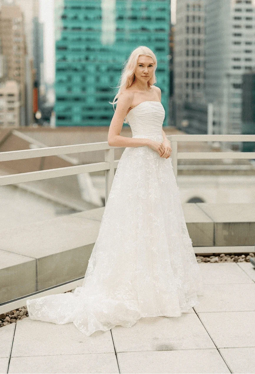 Savin London Ashton - Size 10 - Image 3