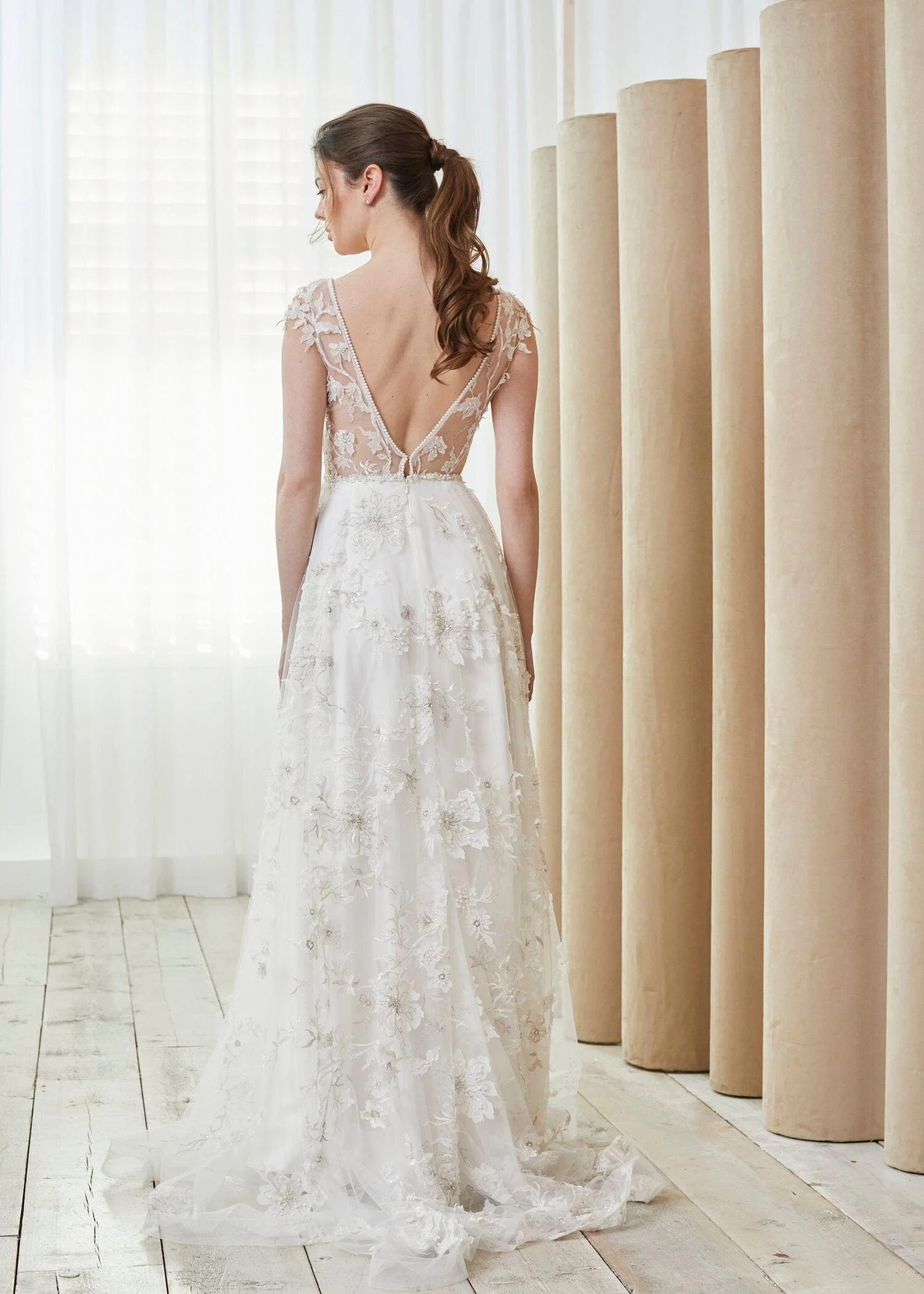 Savin London Isabella - Size 8 - Image 2