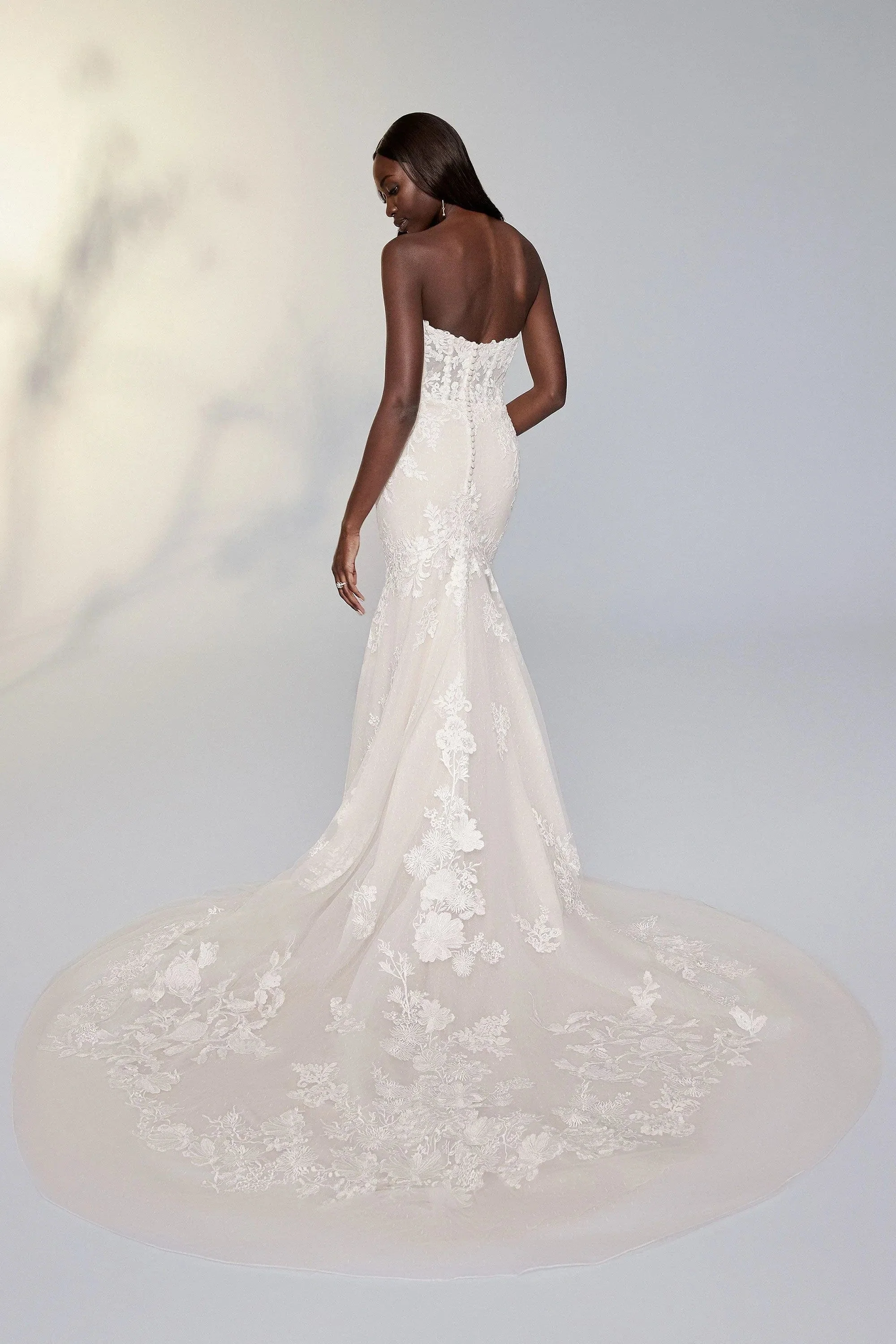Signature by Justin Alexander 99007D - Size 14 - Image 2