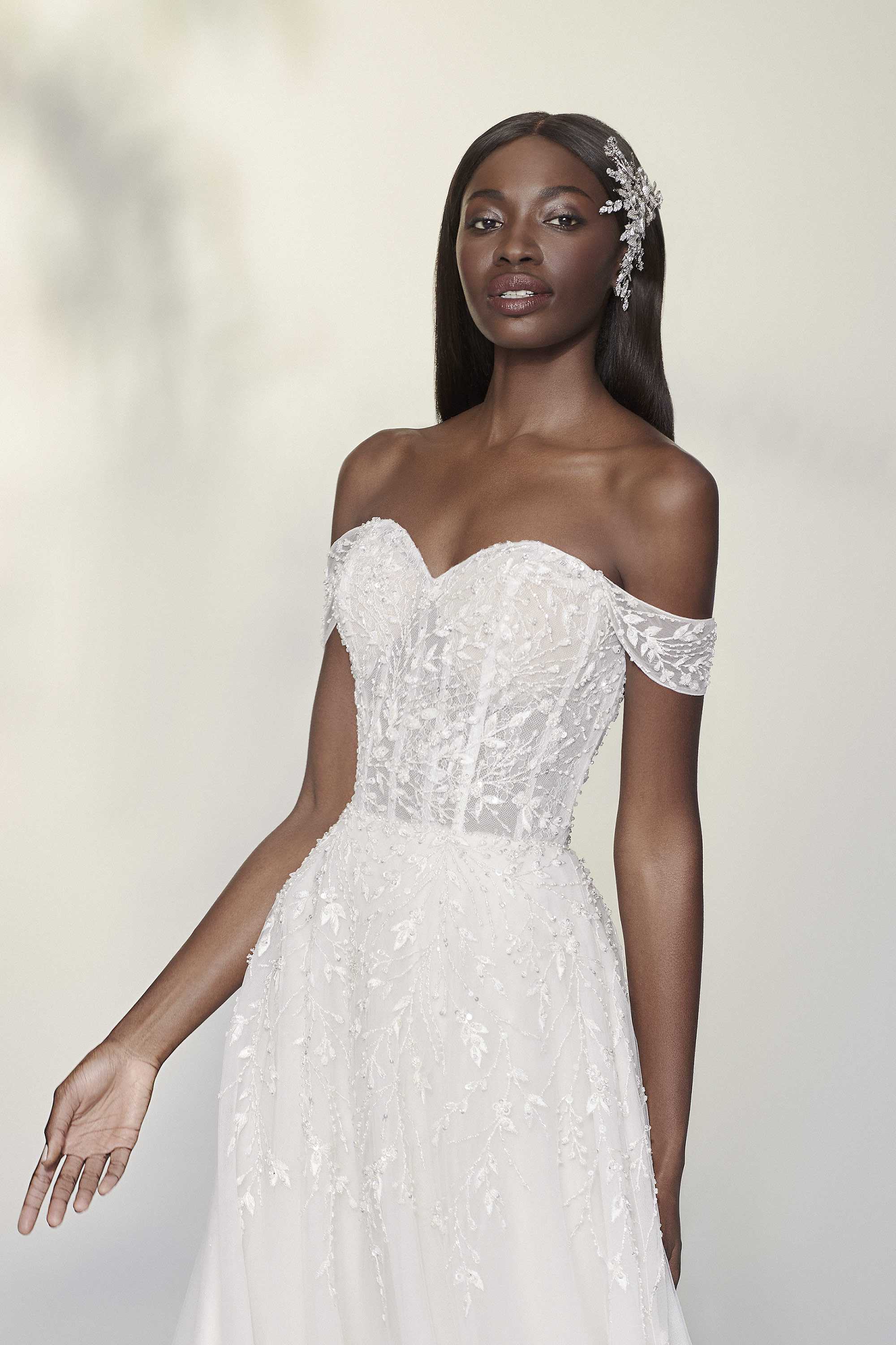 Signature by Justin Alexander 99199 - Size 16 - Image 3