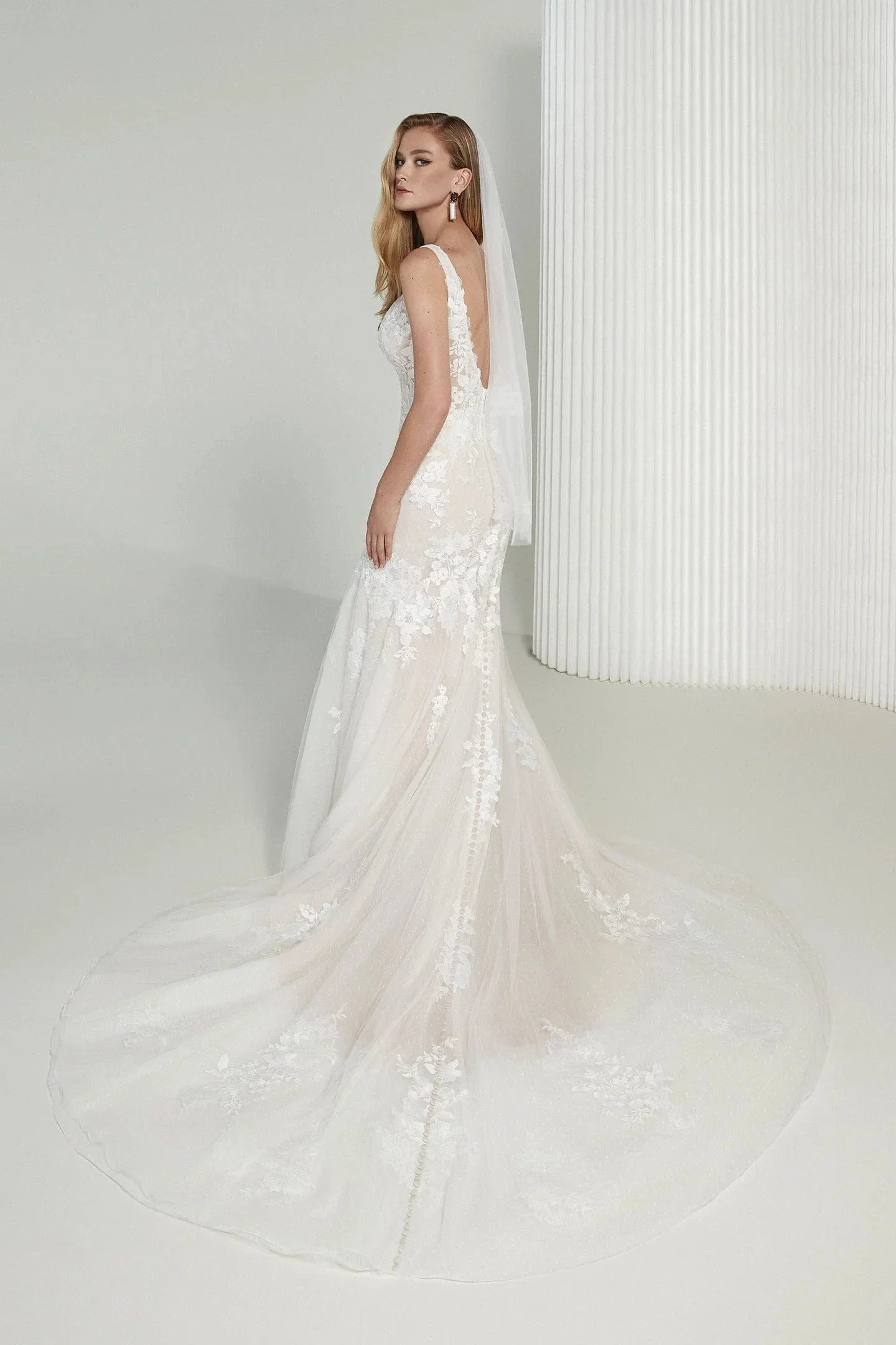 Signature by Justin Alexander 99212 - Size 14 - Image 2