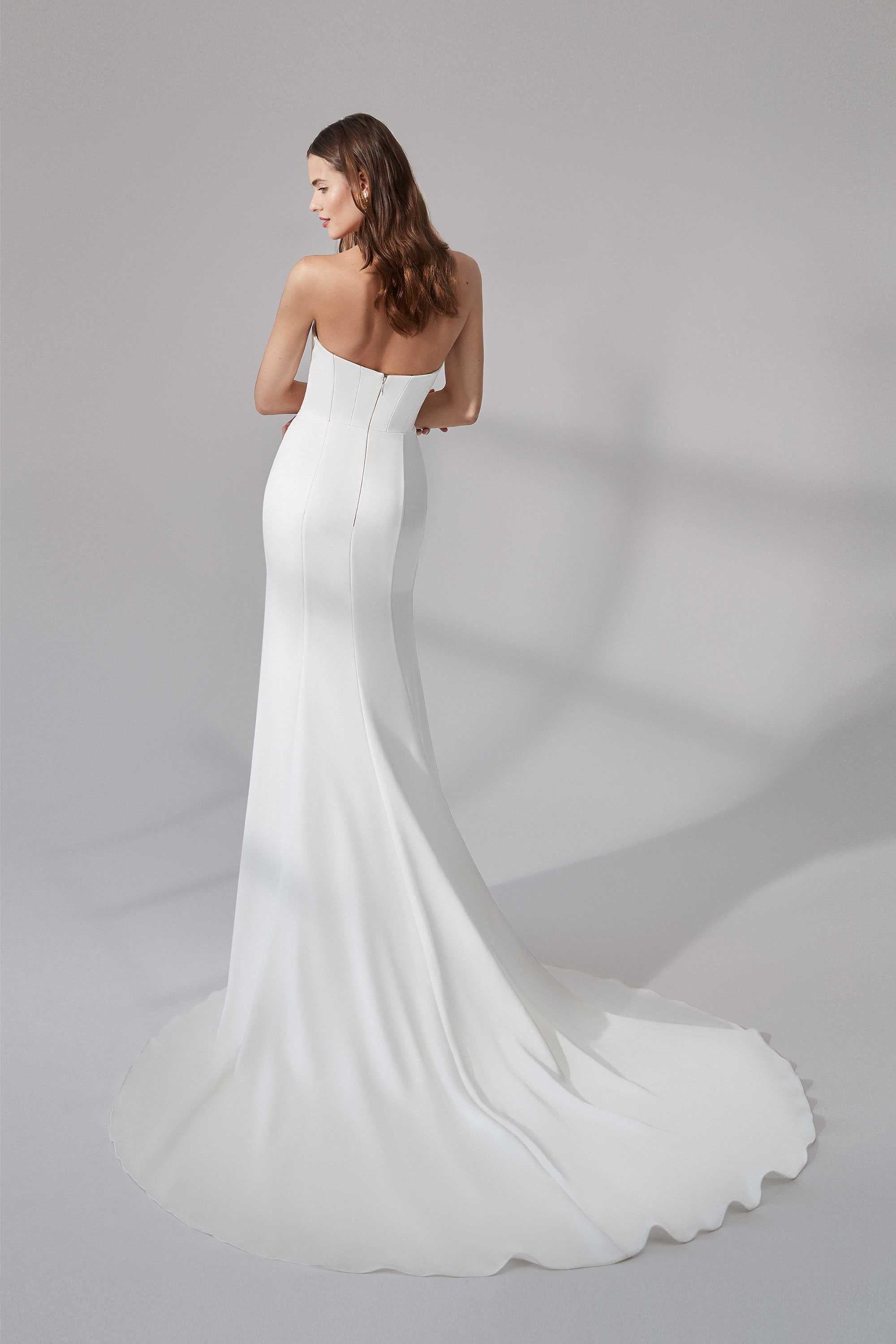 Signature by Justin Alexander Garrison - Size 12 - Image 2