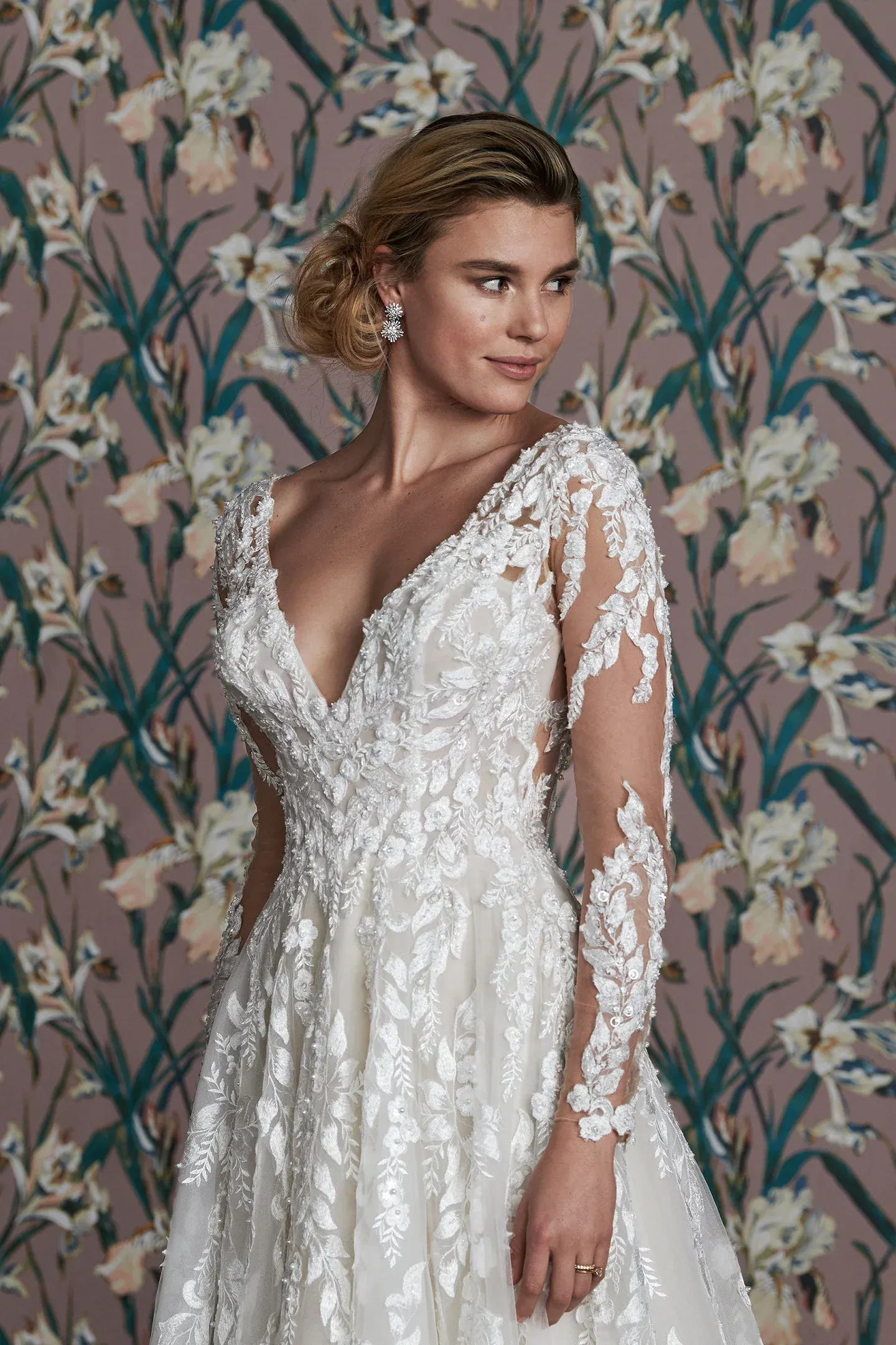 Signature by Justin Alexander Julie - Size 12 - Image 3