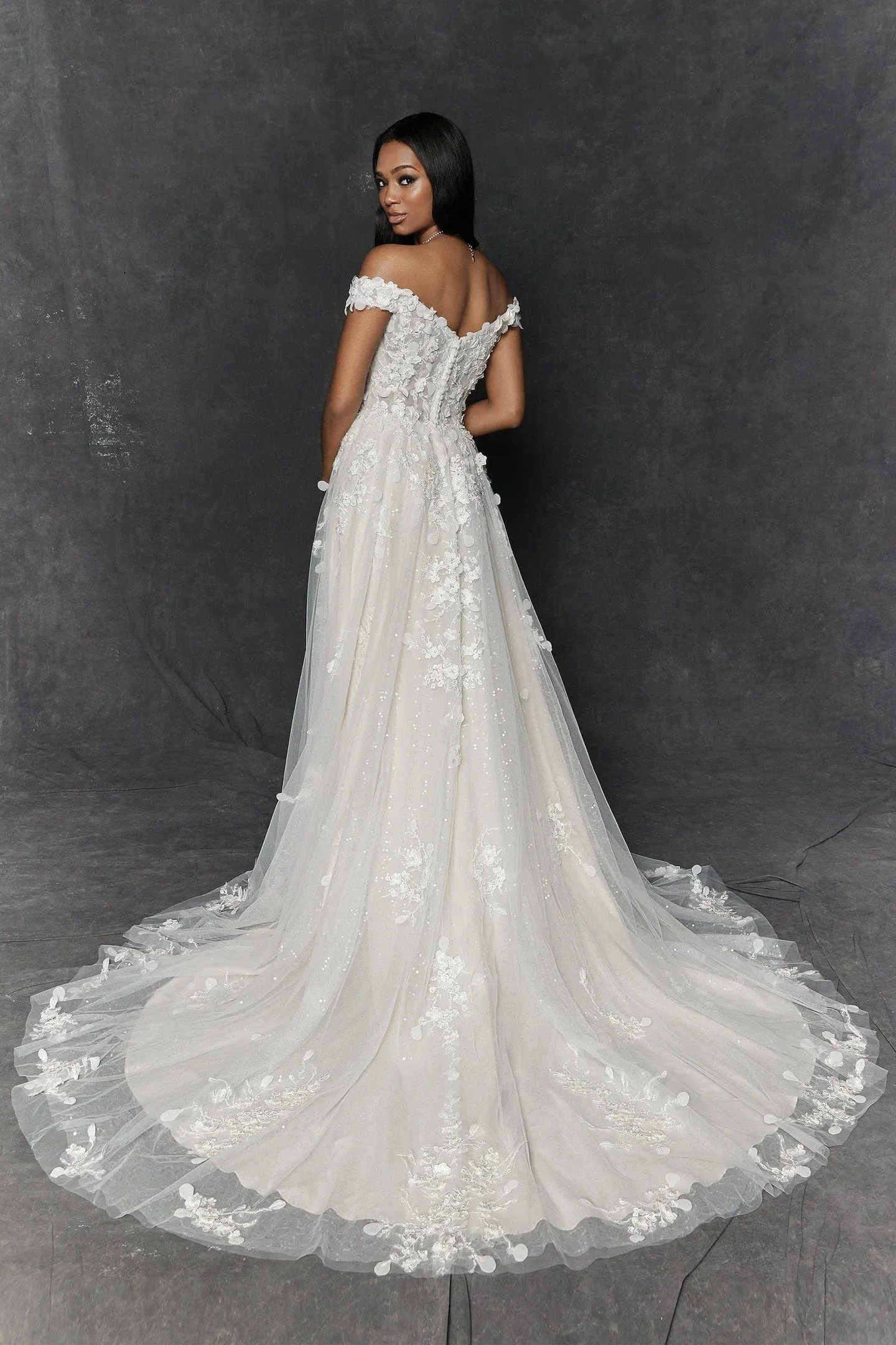 Signature by Justin Alexander Juniper 99262 - Size 16 - Image 2