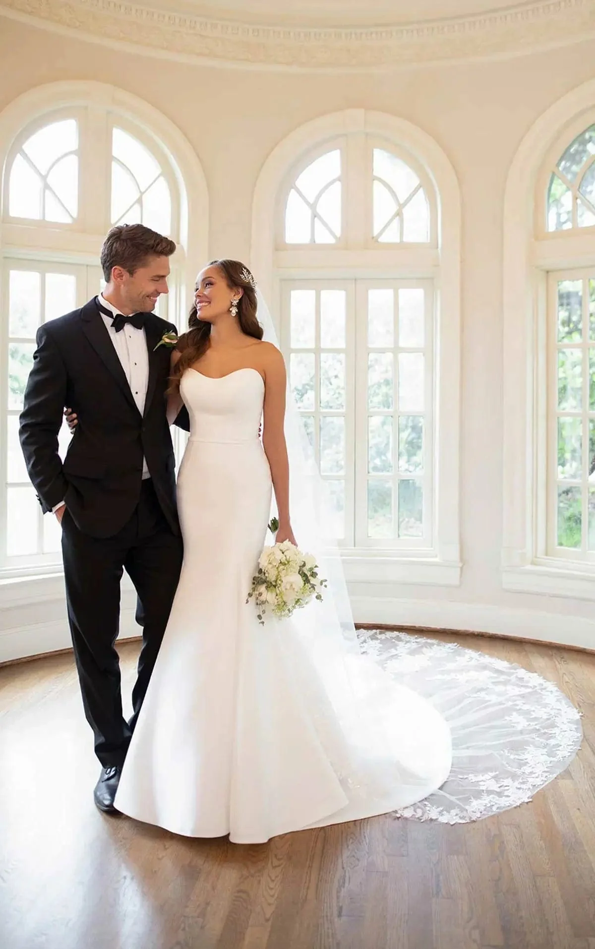 Stella York 7006 - Size 12 - Image 3