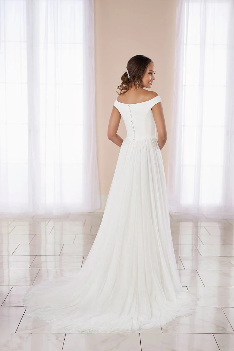 Stella York 7023 - Size 14 - Image 2