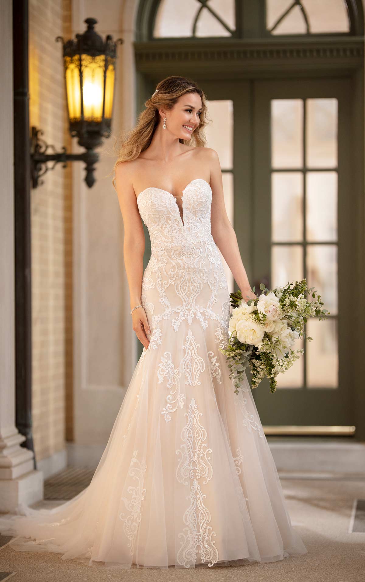 Stella York 7092 - Size 20 - Image 3
