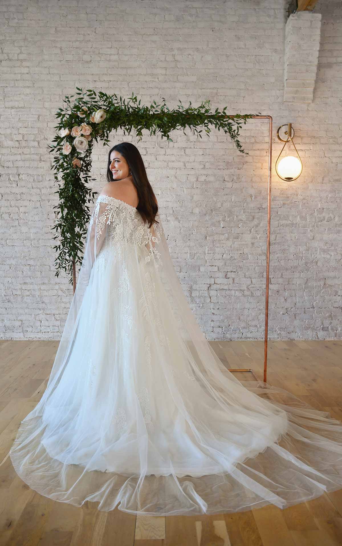 Stella York 7316 - Size 18 - Image 2
