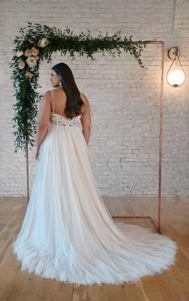 Stella York 7340 - Size 20 - Image 2
