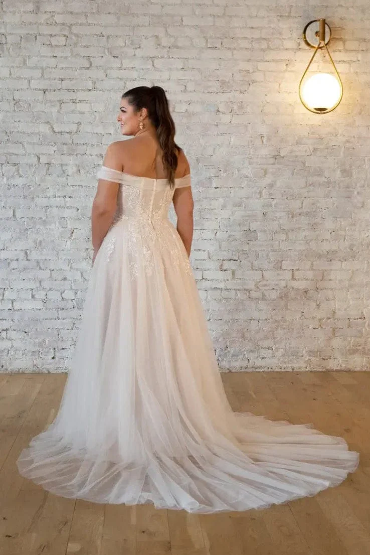 Stella York 7509 - Size 24 - Image 2