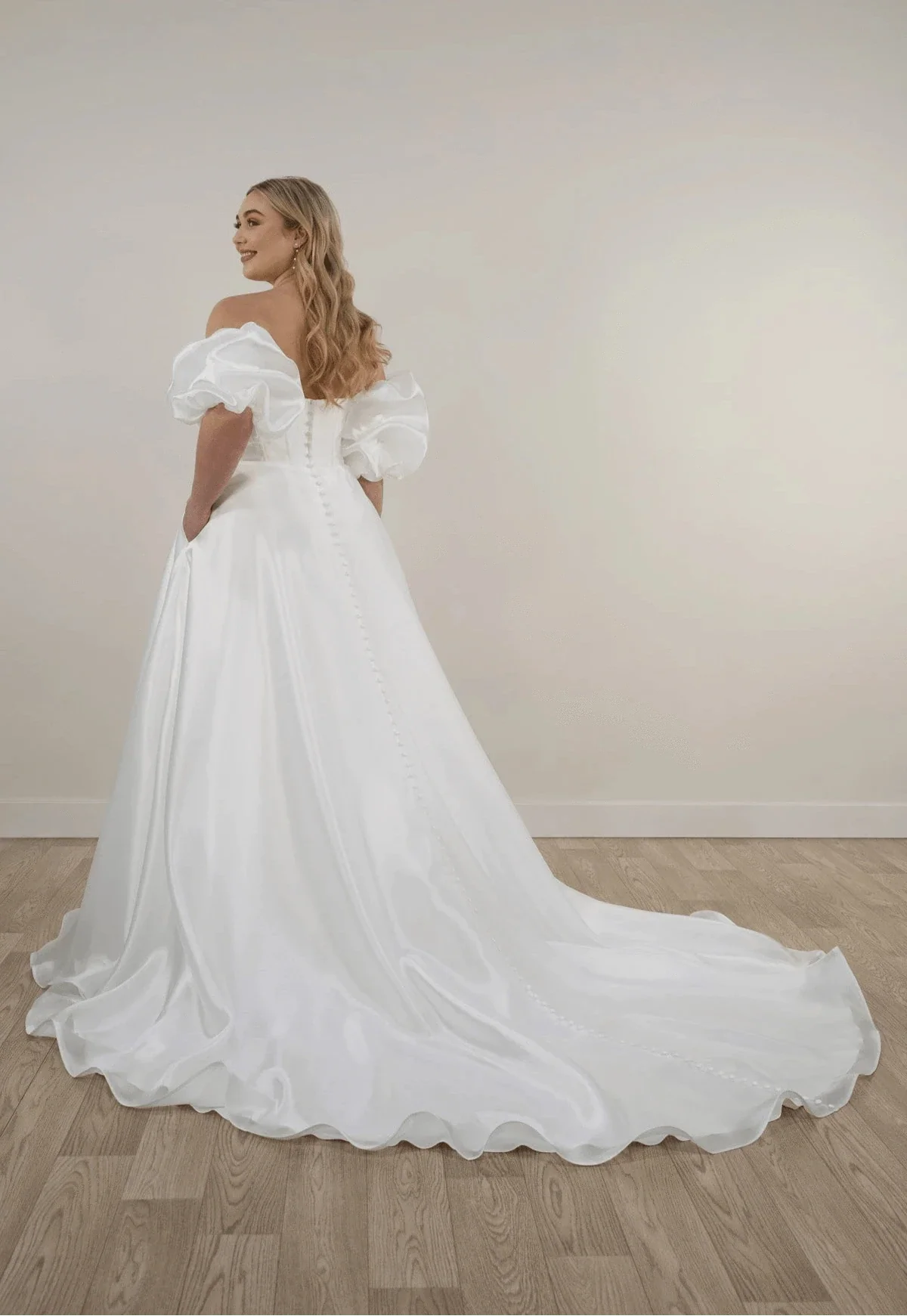 Stella York 7940 - Size 24 - Image 2