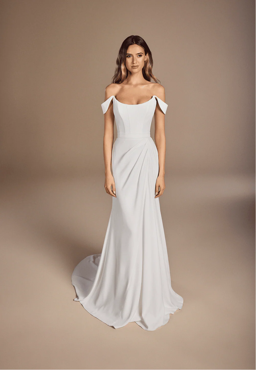 Suzanne Neville Holst - Size 14
