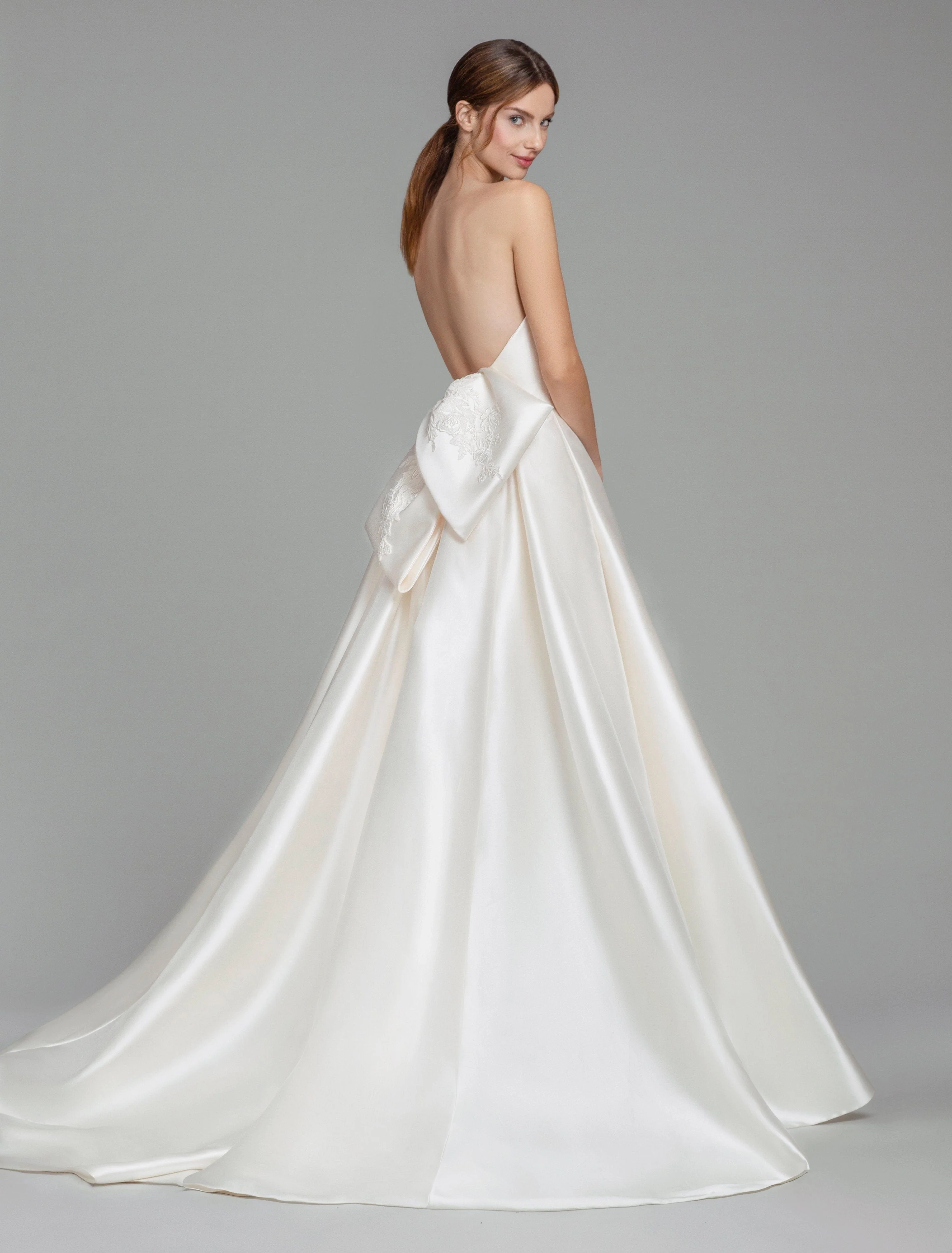 Tara Keely Carolina - Size 14 - Image 2