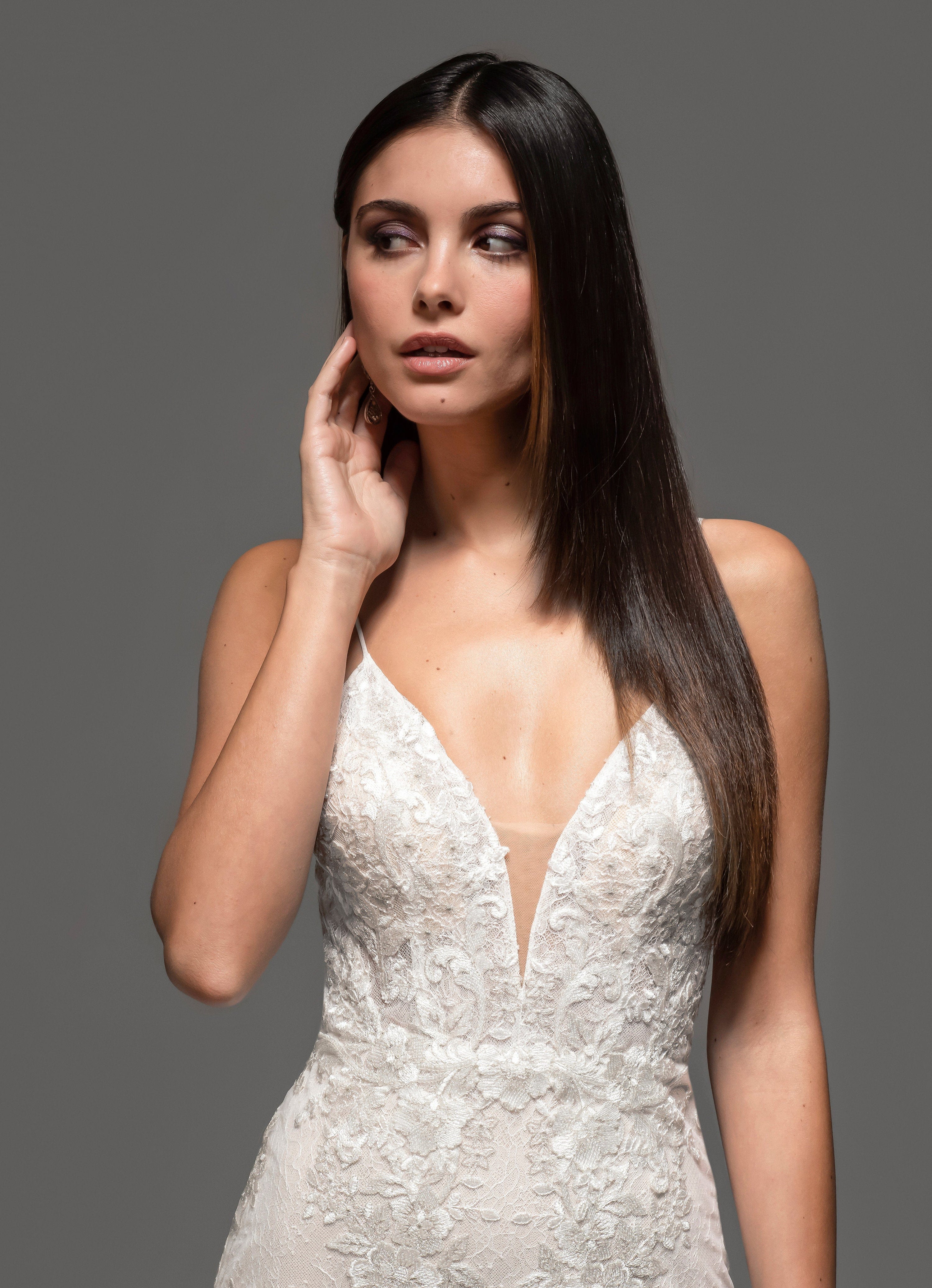Tara Keely Cruz - Size 14 - Image 3
