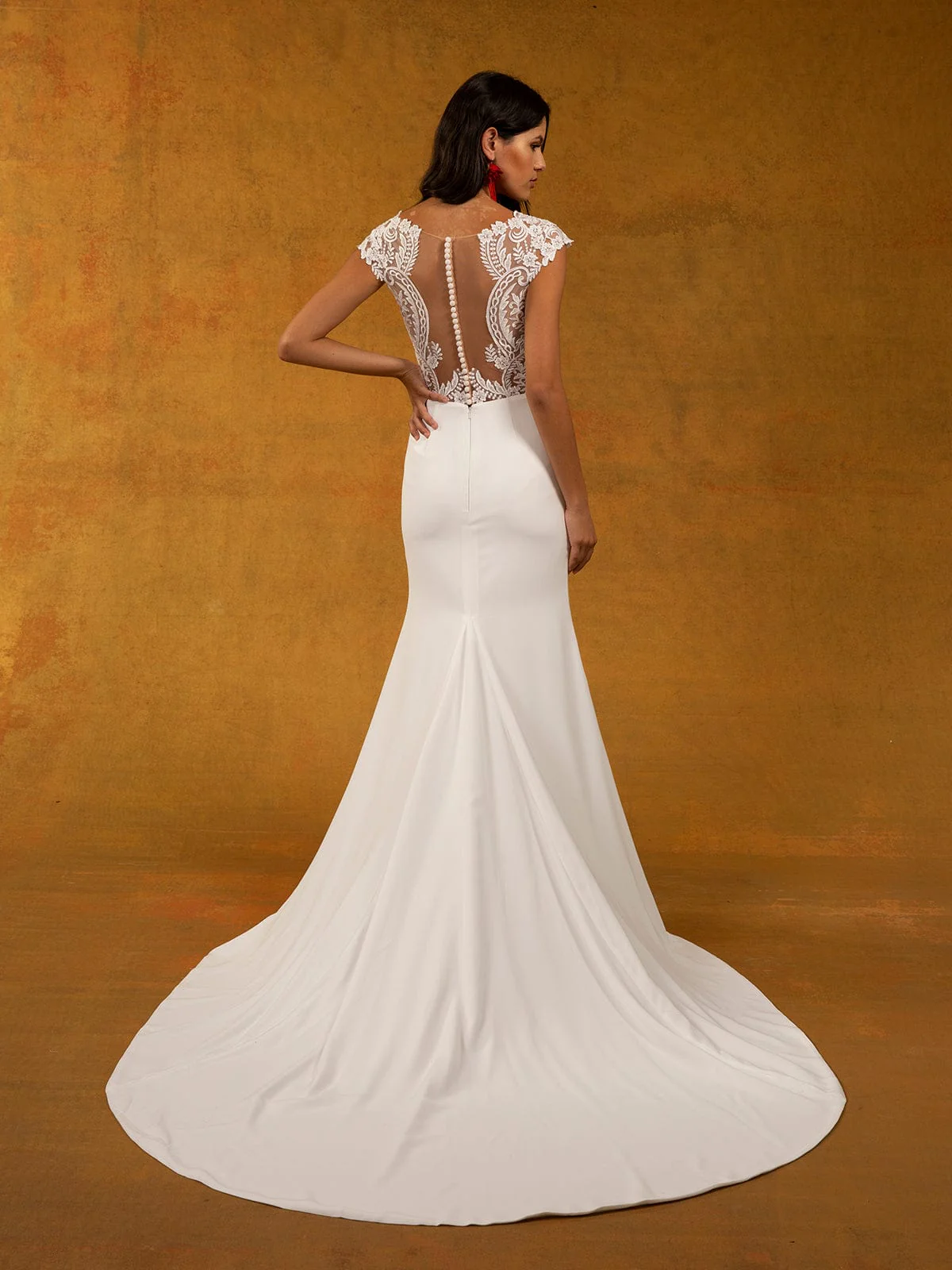 Tara Lauren Amaia - Size 10 - Image 2