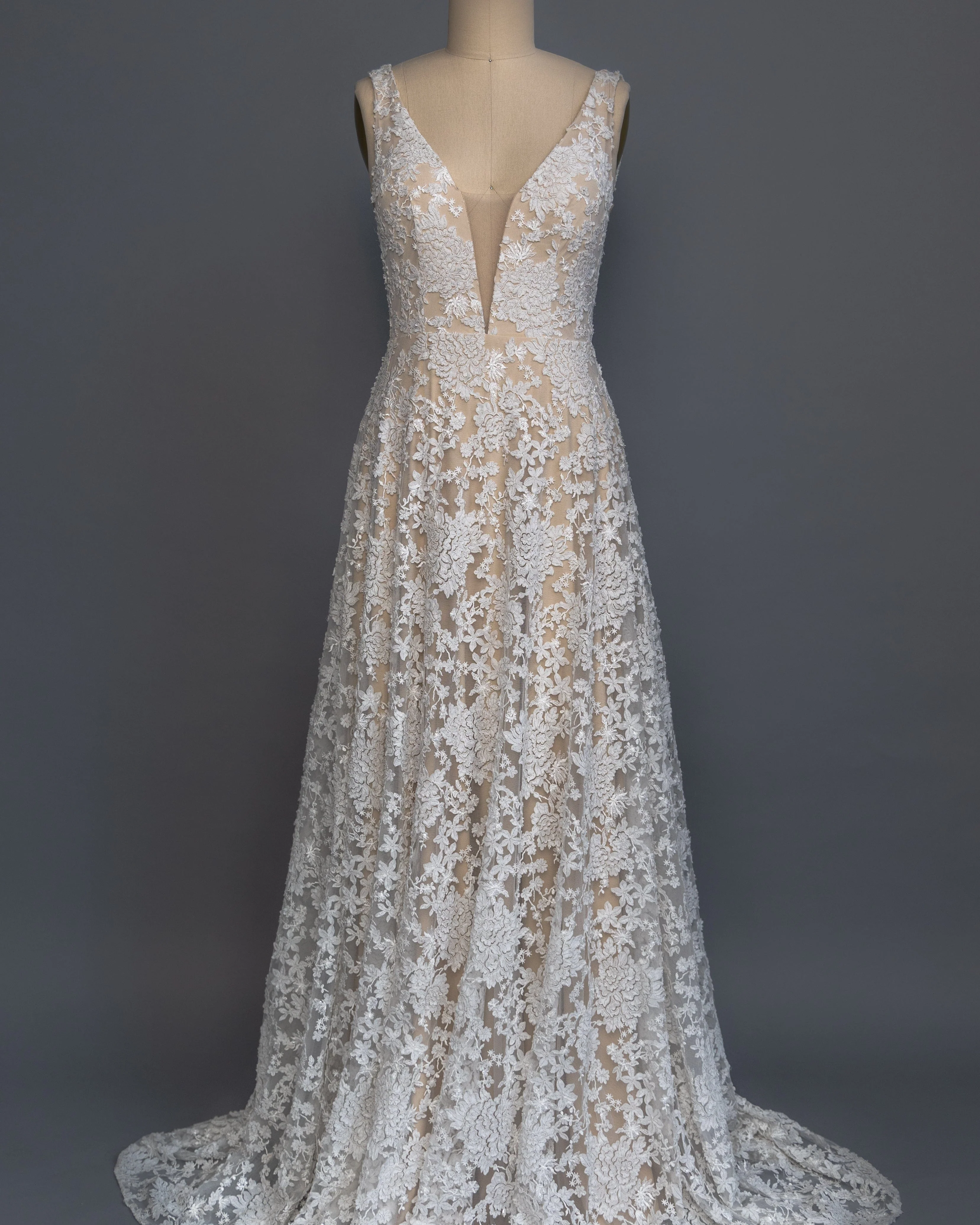 Tara Lauren Anise - Size 10 - Image 3